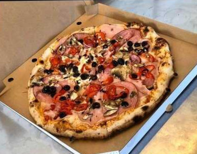 Pizzeria Al Forno Centru Mâncare