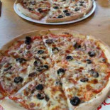 La Pizzeria Luppo Comida