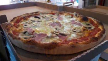 Lugano Pizzeria Nourriture