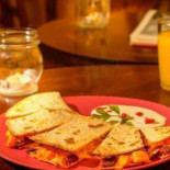 Sancho Panza Bistro & Mexican Grill Mâncare