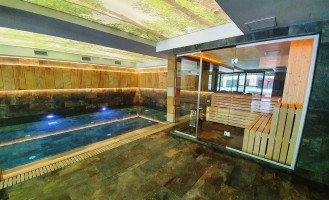 Complex Lostrita Extérieur