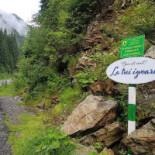 La Clatite, Inainte Exterior