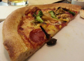 Pizza Hut food