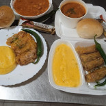 Antonică Nourriture