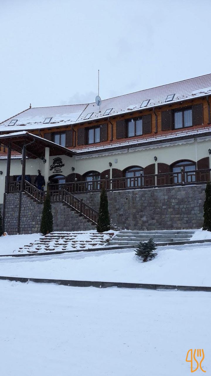 Farkas Panzió és Étterem Erdélyi Szállás Exterior