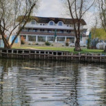 Pensiunea Pelicanul Si Cazare Exterior