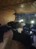 Delice Cafe Aleșd Dentro