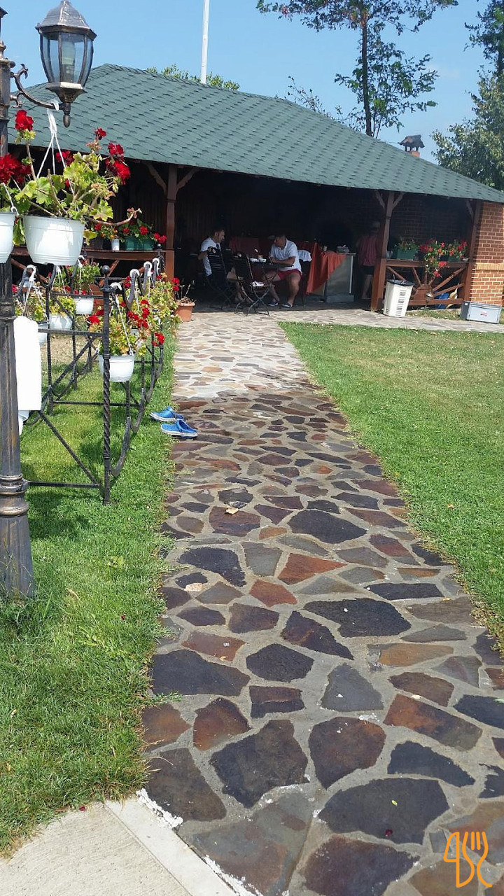 Happy Land Exterior