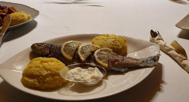 Complex Adora Nourriture