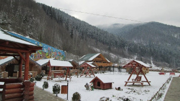 Complex Adora Exterior