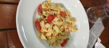 Ekko Lounge food