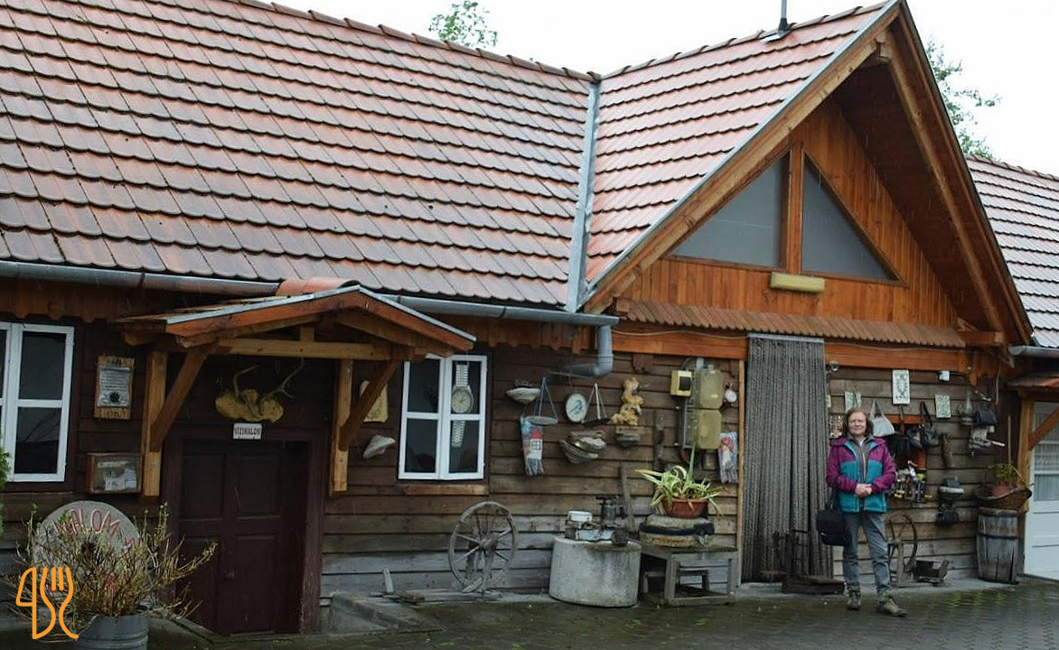 Watermill Pension And Trout Exterior