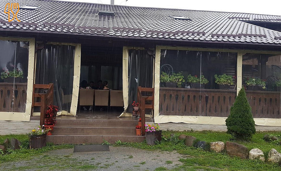 Roua Muntelui Exterior