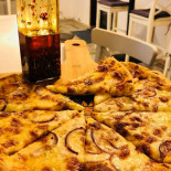 Monarch Pizza Delivery Nourriture