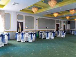 Ballroom Maneciu inside