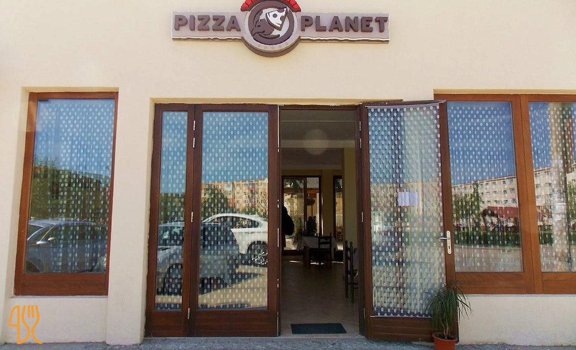 Pizza Planet Turda Exterior