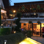 Izvorul Cu Pastravi Exterior