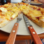 Szekeres Pizza&döner Farkaslaka Mâncare