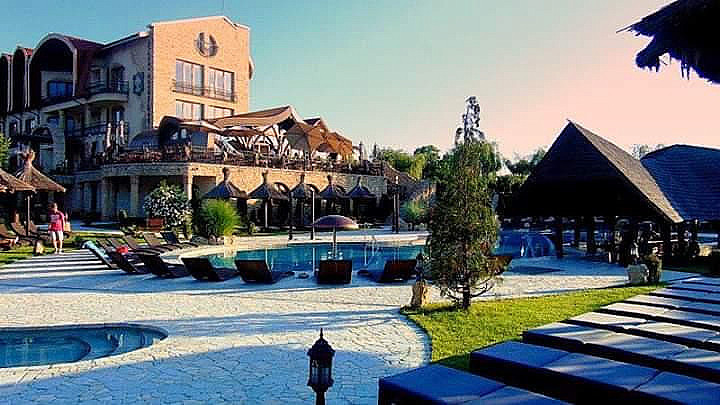 Castel Transilvania Exterior