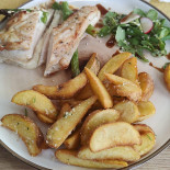 A Bistro Mâncare