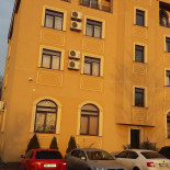 Grand Orient Exterior
