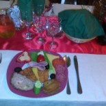 Rózsavendéglő ót Comida