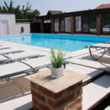 Piscina Dumbravita Exterior