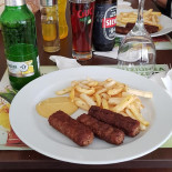 Alekoo Fieni Mâncare