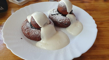 Boccaccio Pizzeria food