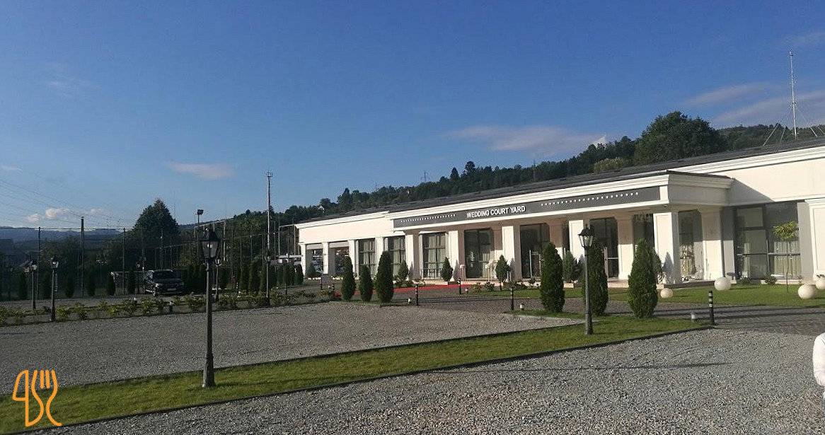 Wedding Court Yard Exterior