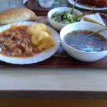 La Pofta Buna Nourriture