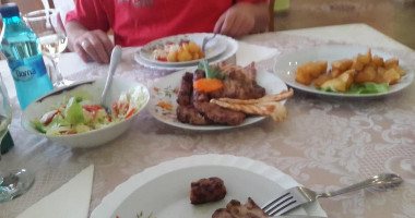 Pensiunea Daria Comida