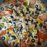 Pizza Maxx Mâncare