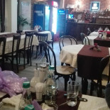 Grandissima À l'intérieur