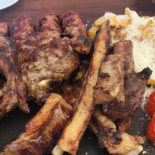 Pui Pe Jar Delicios (fastfood Grill) Mâncare