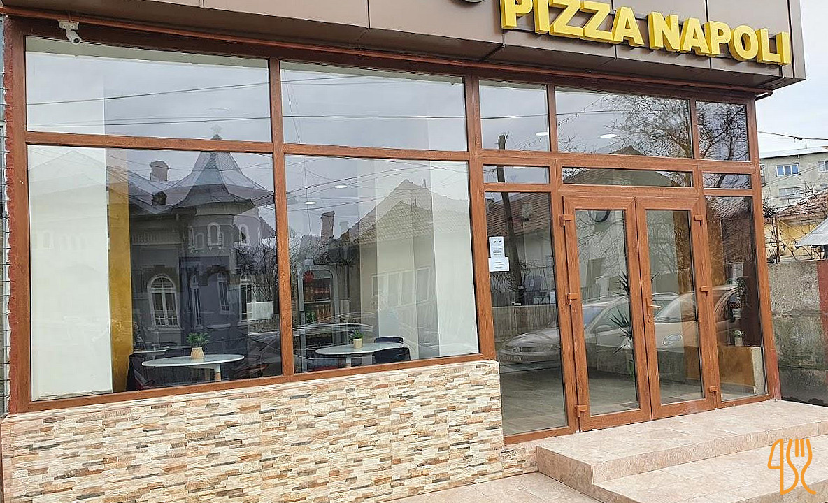 Pizza Napoli Exterior