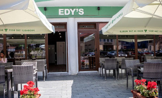 Edy's Pizza Cisnadie outside