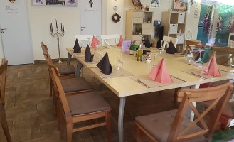 La Lavandă À l'intérieur