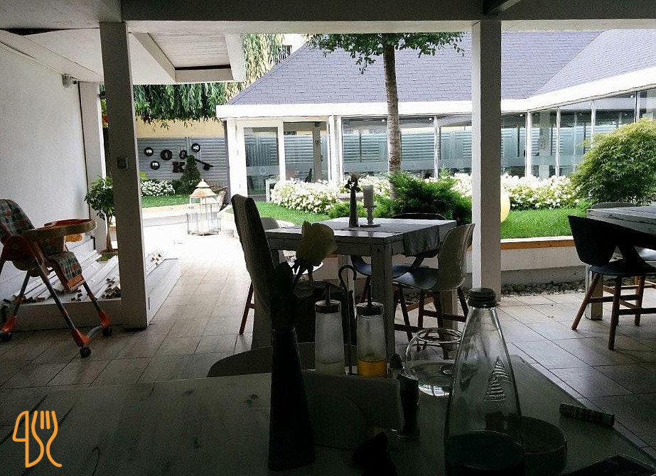 Restaurant Le Baron Exterior