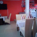 Mardiros À l'intérieur