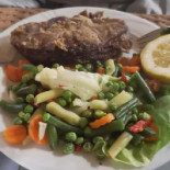 Pensiunea Damiro Comida