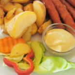 Pensiunea Damiro Comida