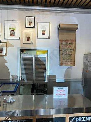 Cofetaria Damone În interior