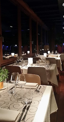 Salon Cris În interior