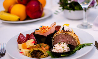 Calul Balan S.a. Comida