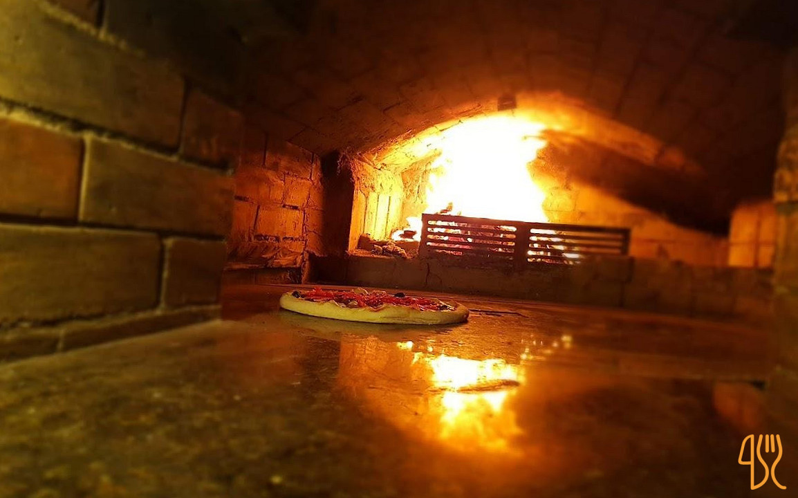 Razzamir Napoli Pizza Shaorma Doner Kebab Exterior