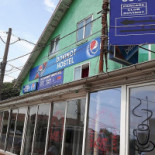 Dovinot Exterior