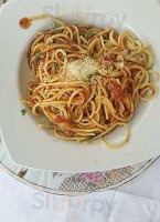 Casa cu Flori Nourriture