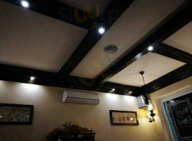 Restaurant Da Luca inside