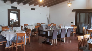 Dabo Doner À l'intérieur